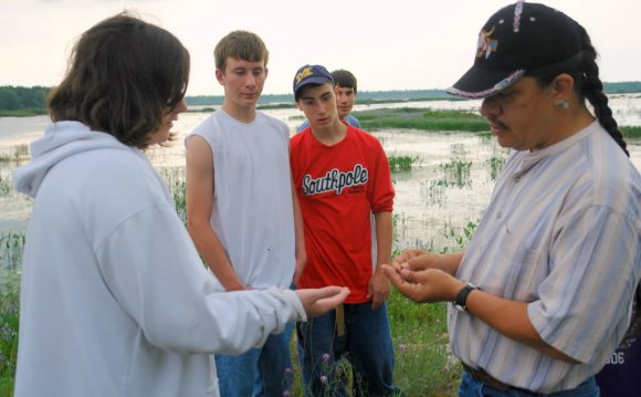 Indian guide don Chosa teaches