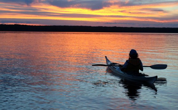 Kayaking | North Shore Visitor