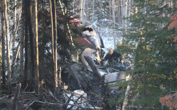 Red Lake plane crash leaves
