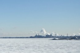 Ice cover on Lake Ontario in Hamilton