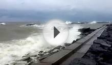 15 Foot Waves in Lake Ontario, Oswego NY 11-13-2015